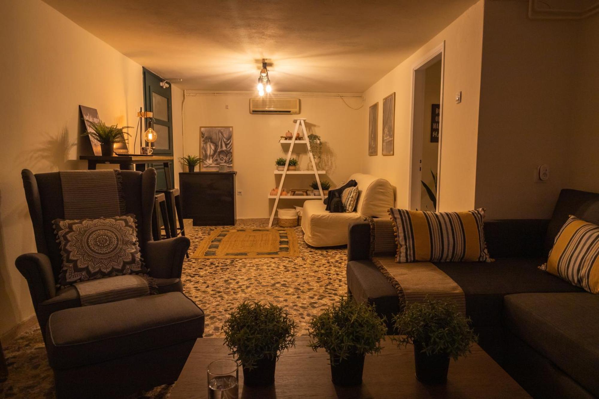 Airport Cottage House Artemida  Esterno foto