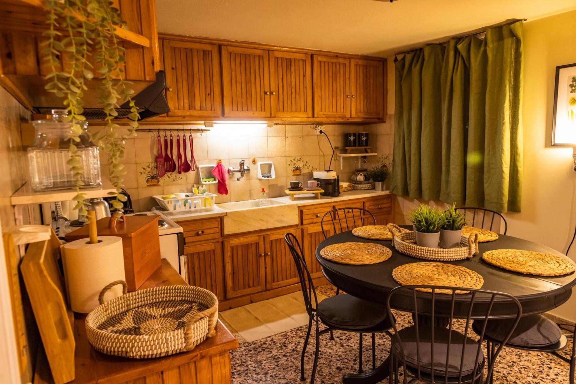 Airport Cottage House Artemida  Esterno foto