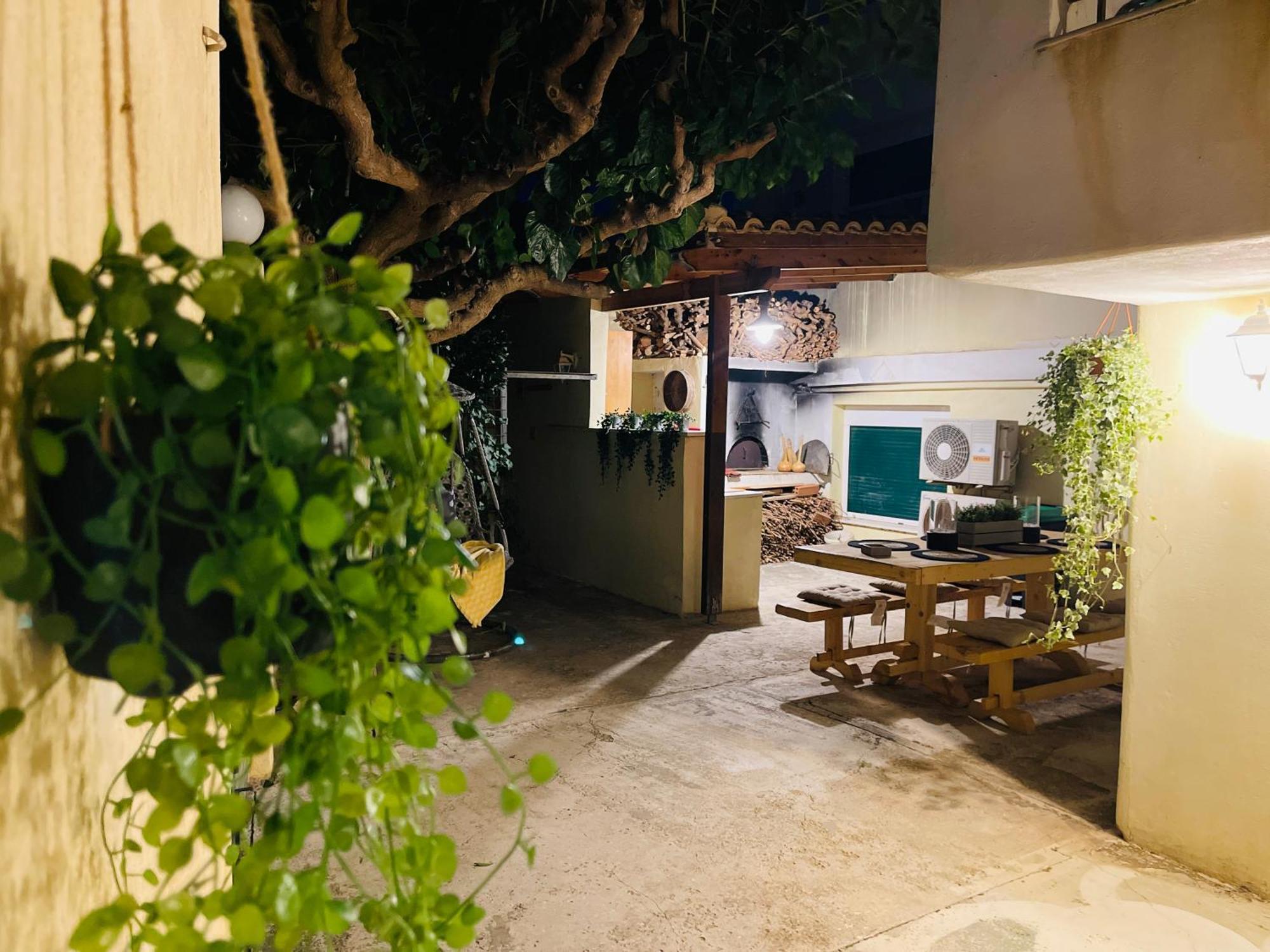 Airport Cottage House Artemida  Esterno foto